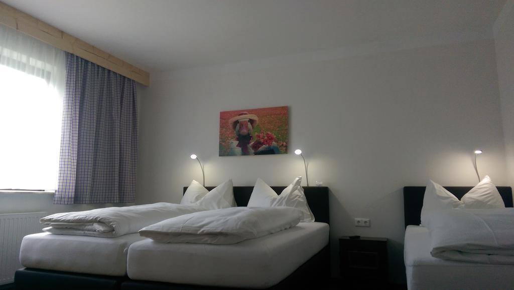 Gaestehaus Zum Steirischen Kuss アイヒ エクステリア 写真